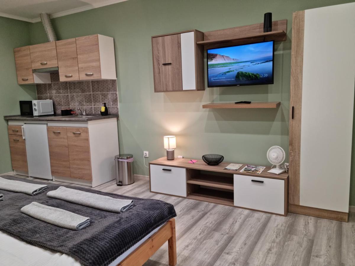 Apartment Belvarosi Pihenohaz *