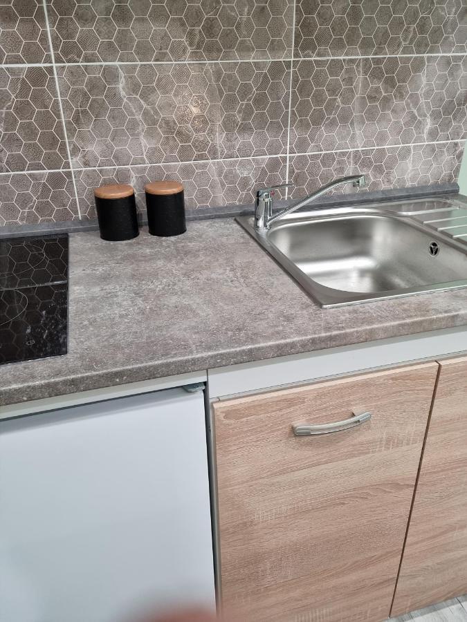 Belvarosi Pihenohaz Apartment Bekescsaba
