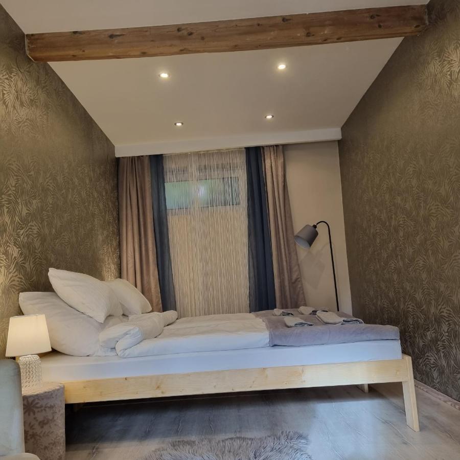 Belvarosi Pihenohaz Apartment